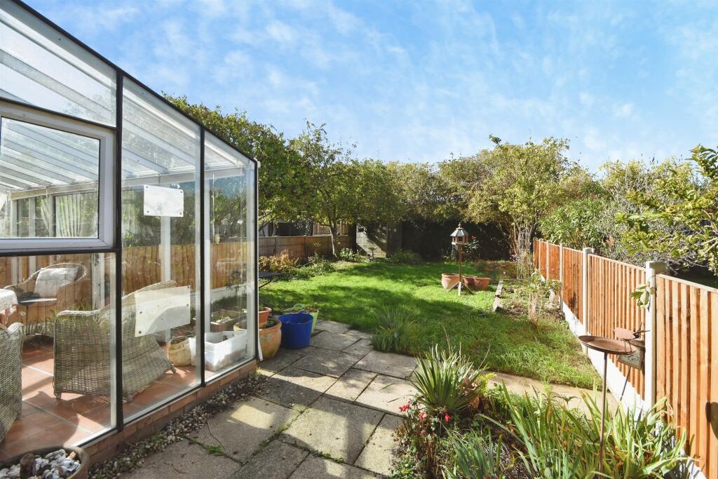 House in Braintree, Duckend Green, Rayne - View 3