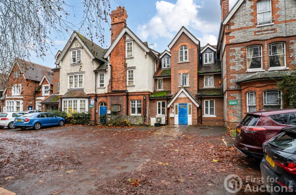 Main image of property: Foley Hall, London Road, Reading, Berkshire, RG1