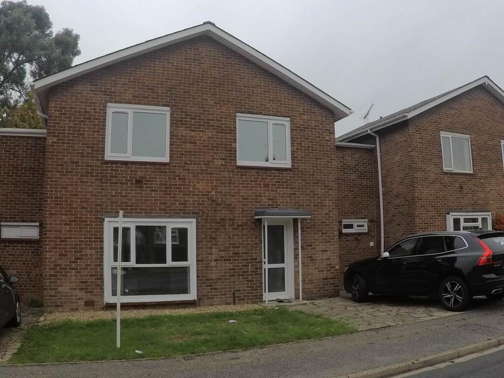 Main image of property: Meadowcroft, Hatfield, Hertfordshire
