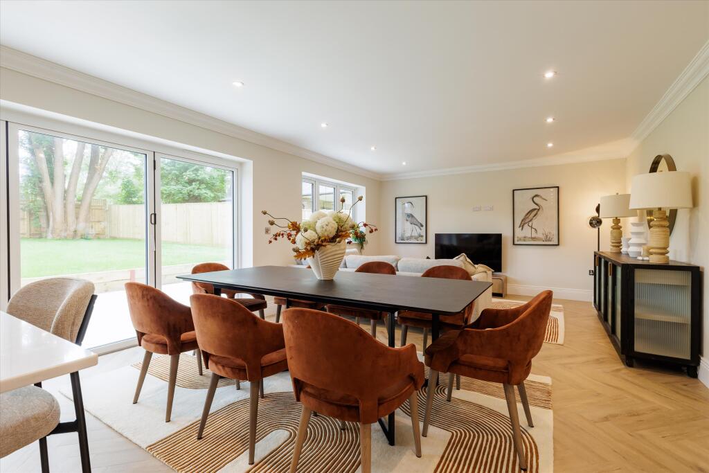 House in Guildford - View 3