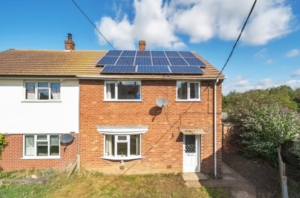 Main image of property: Castle View, Walcott, Lincoln, Lincolnshire, LN4