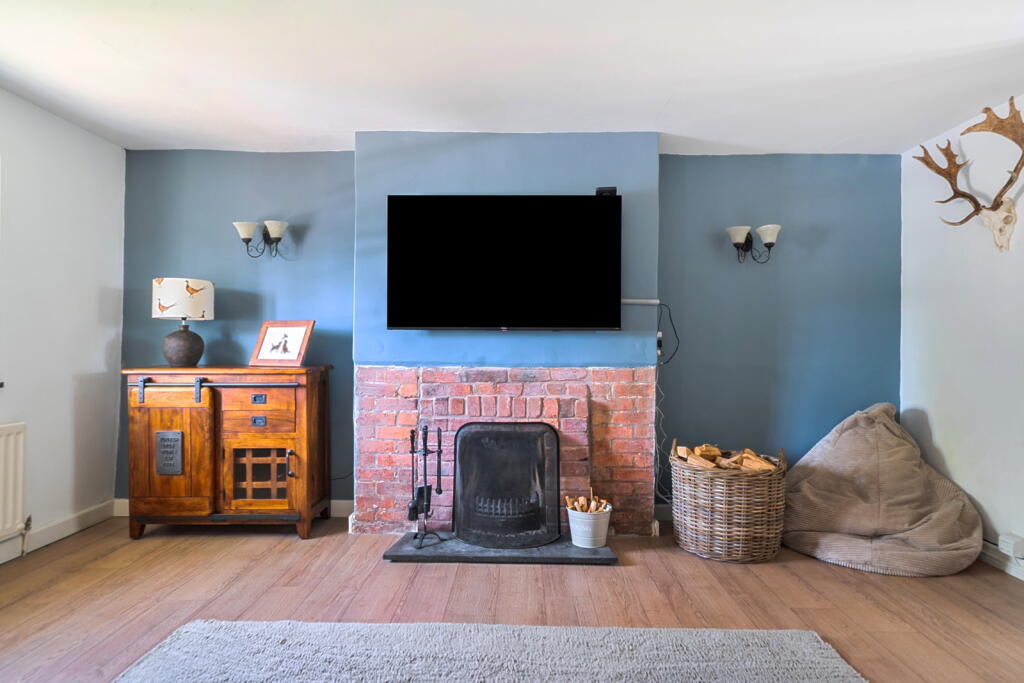 House in Upton Lovell, Upton Folly - View 4
