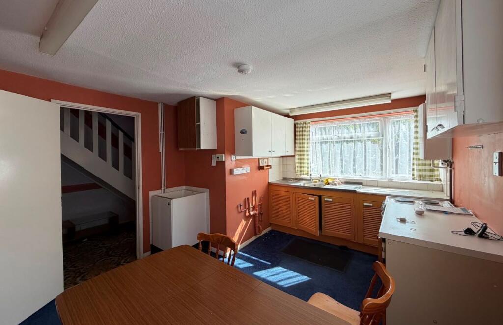 House in Three Rivers, Abbots Langley - View 2