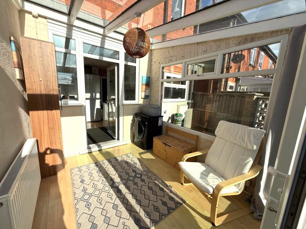 House in Nottingham - View 4