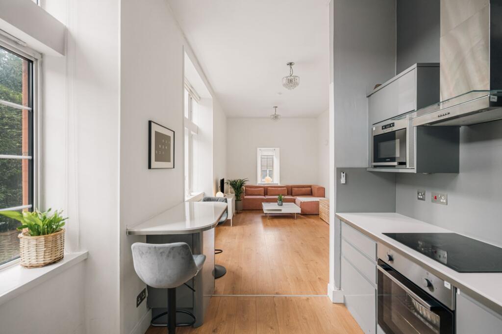Apartment in Glasgow - View 5