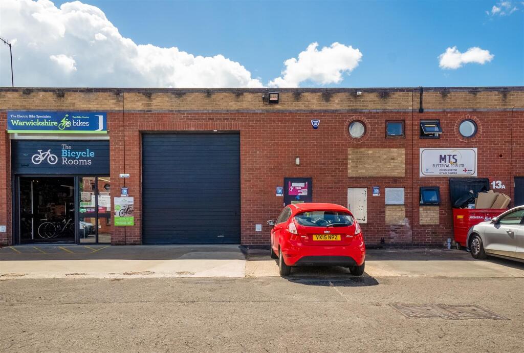 Main image of property: Western Road, Stratford-Upon-Avon CV37 0AH