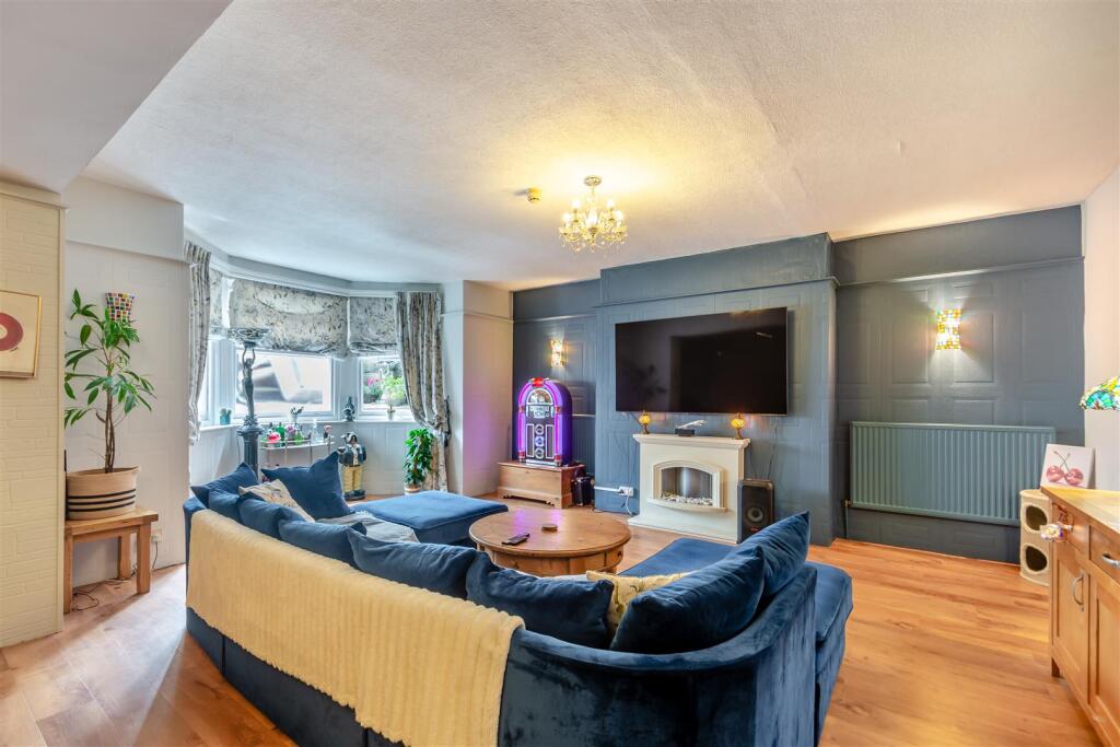 House in York - View 5