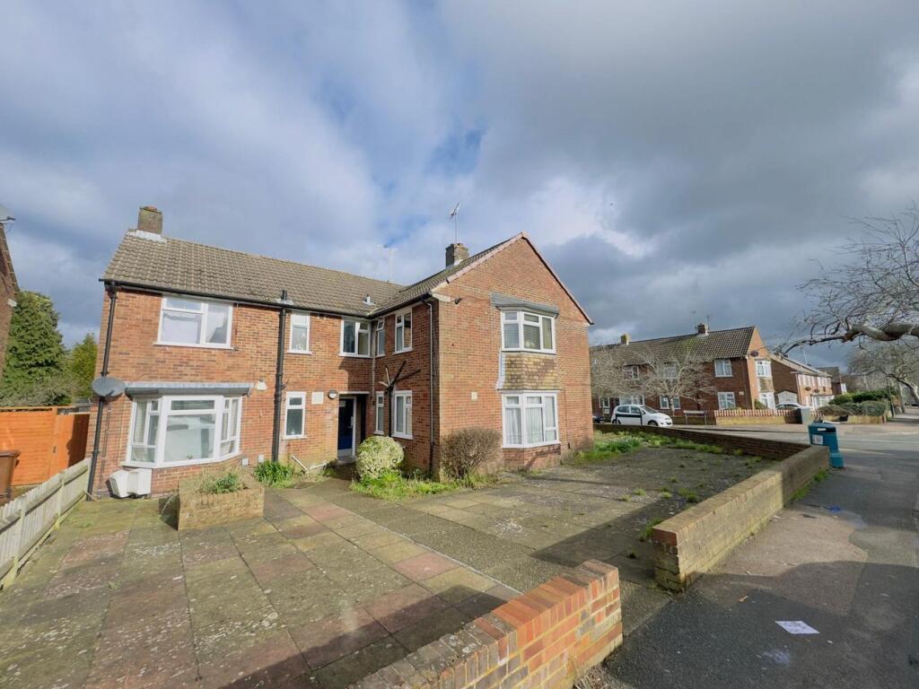 Main image of property: Derwent Way, Gillingham, ME8