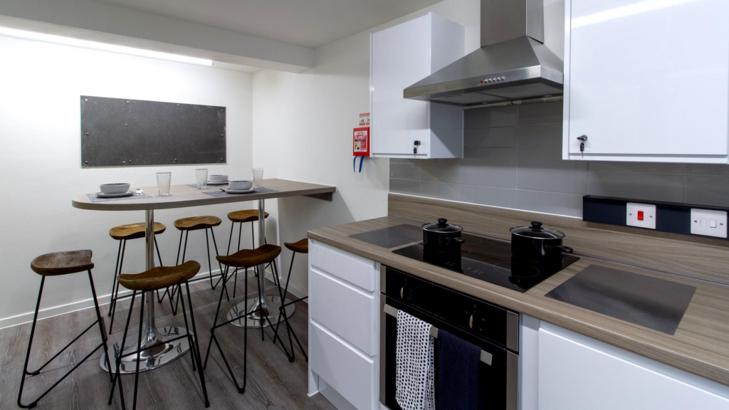 Property photo 8