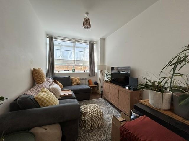 Apartment in Bournemouth - View 3