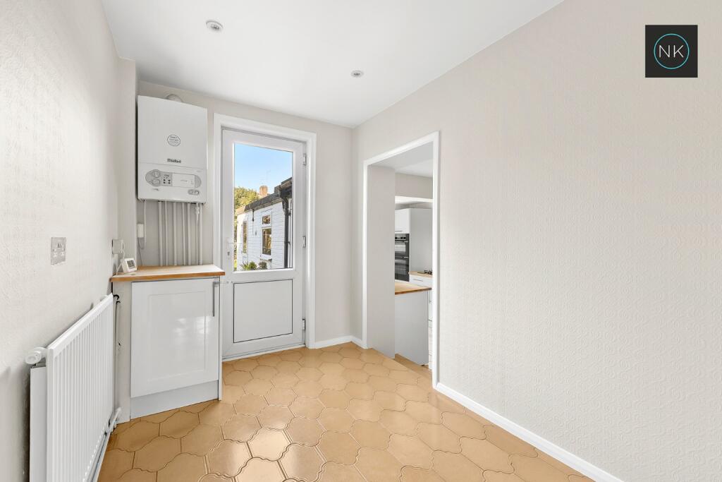 House in London - View 5