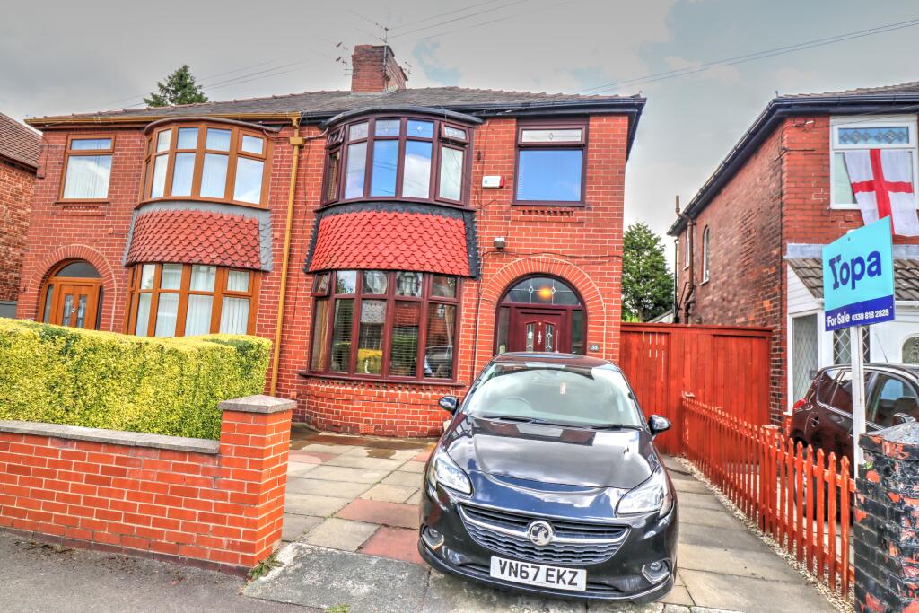 3-bed semi-detached on Stansfield Road, Manchester, M35, £260,000