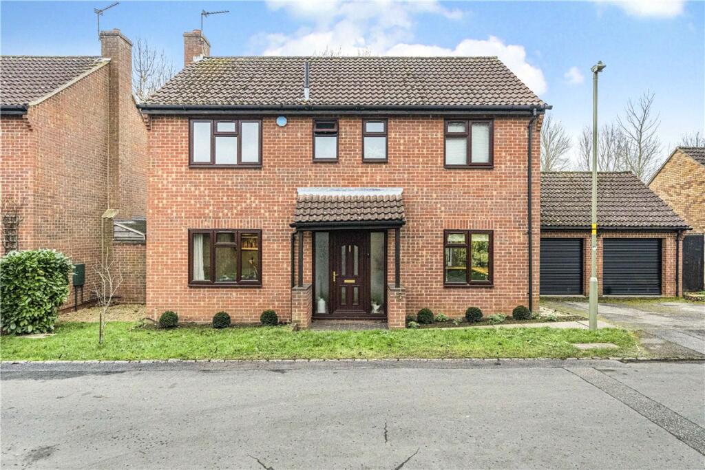 4-bed detached on Gardiner Close, Abingdon, Oxfordshire, OX14, £700,000