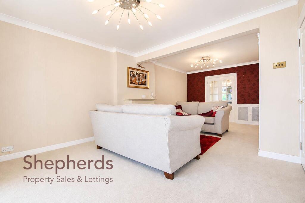 House in Broxbourne, Churchgate - View 4