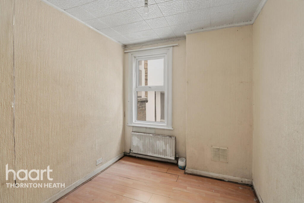 Main image of property: Hythe Road, Thornton Heath