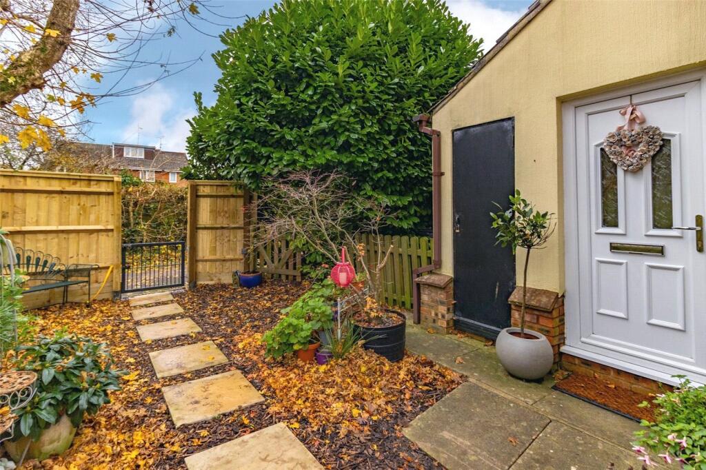 Main image of property: Friesland Close, Shaw, Swindon, Wiltshire, SN5