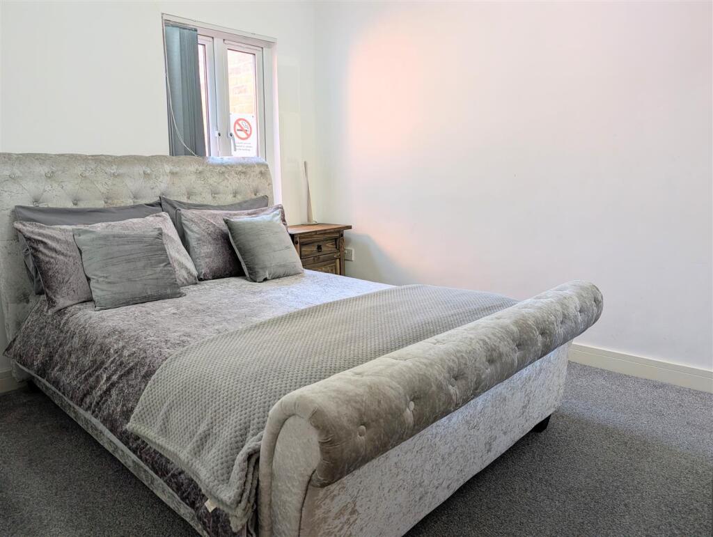 21 North Street, Castlefields, Shrewsbury, SY1 2JG - More