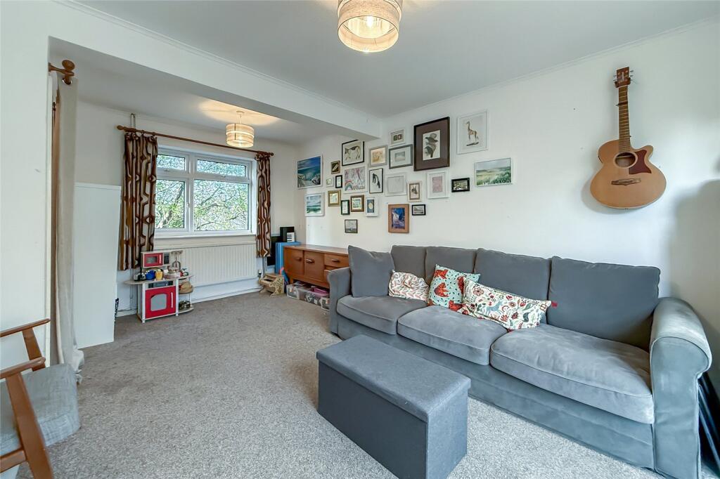 Additional image 19 of White Hedge Drive, St. Albans, Hertfordshire, AL3