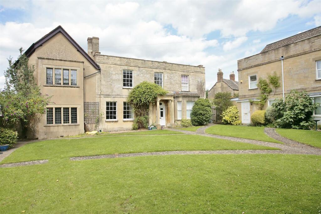 Property photo 10