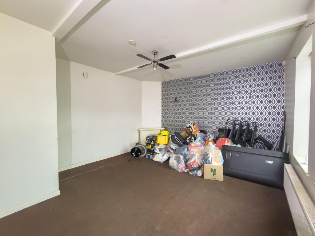 Apartment in Newcastle upon Tyne - View 5
