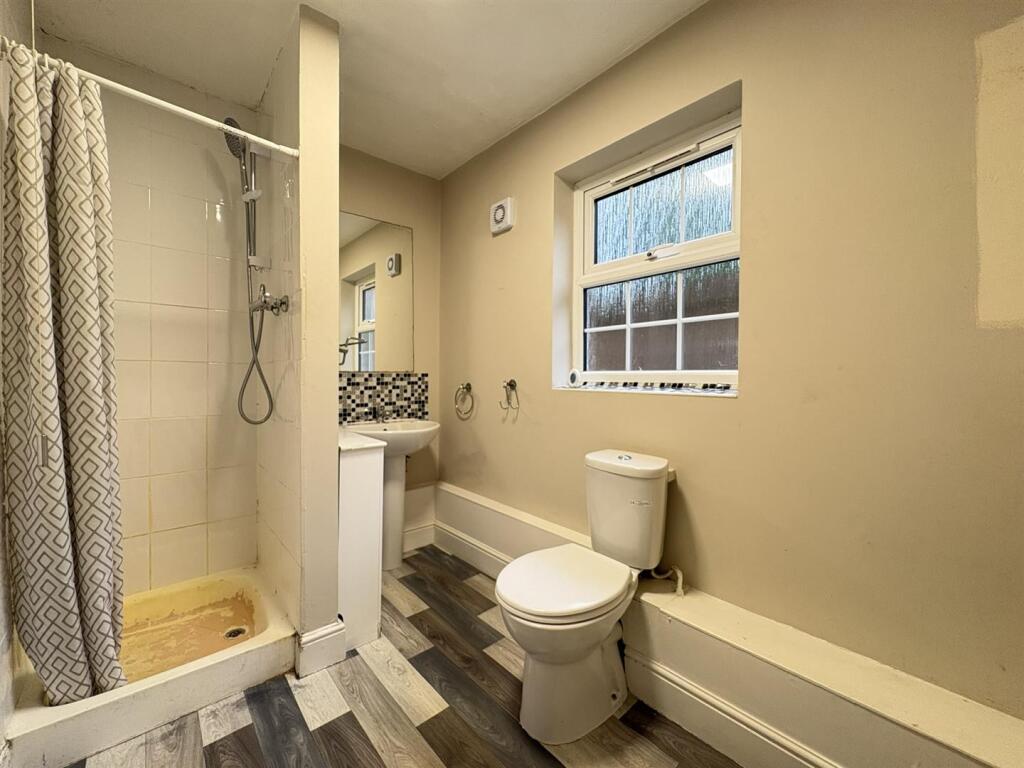 Apartment in North Hertfordshire, Knebworth - View 4