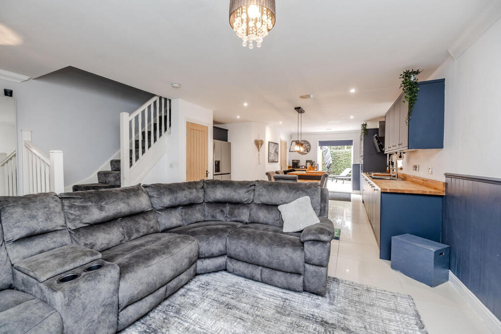 House in Newcastle upon Tyne, Lemington - View 4