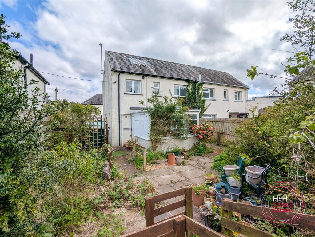 3 Thirlmere Avenue, Cockermouth, Cumbria photo 4
