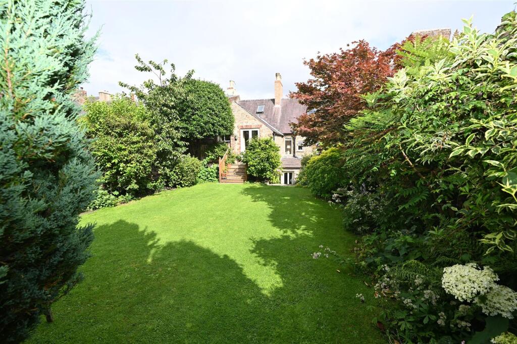 3-bed house on Frenchgate, Richmond, £500,000