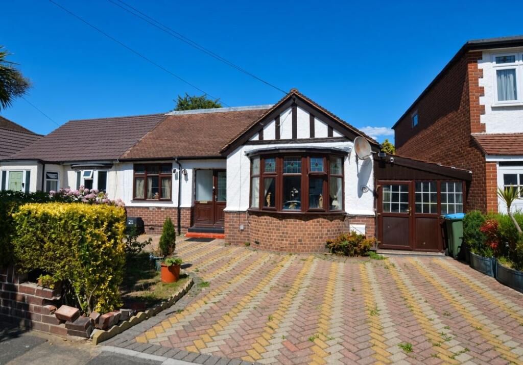 Main image of property: 18 Lyndhurst Avenue, Twickenham, Middlesex, TW2 6BY
