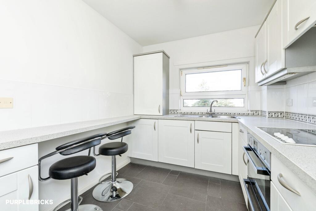 Apartment in Motherwell - More