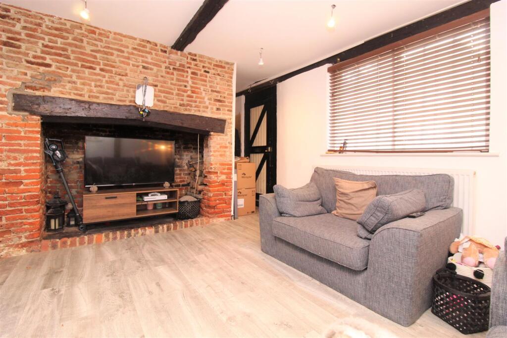Smugglers Cottage, Herne Street, Herne Bay photo 4