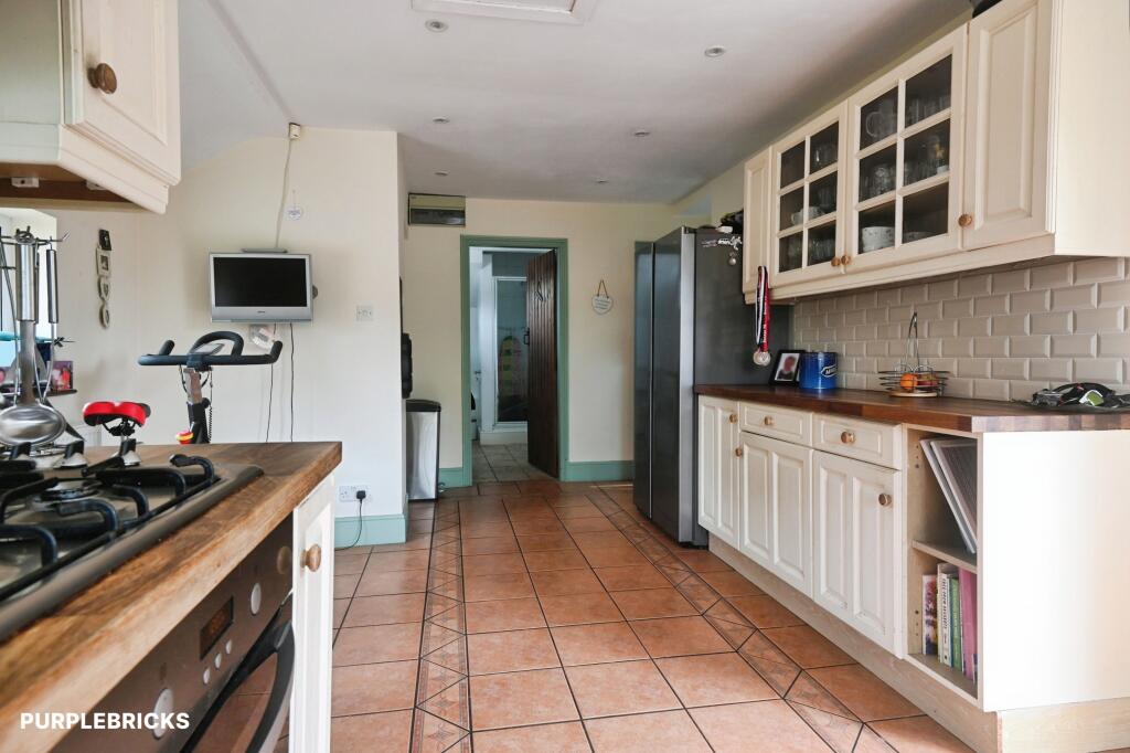 House in Walsall, Hardwick - More