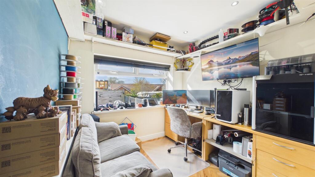 Additional image 17 of Eastleigh Drive, Romsley, Halesowen