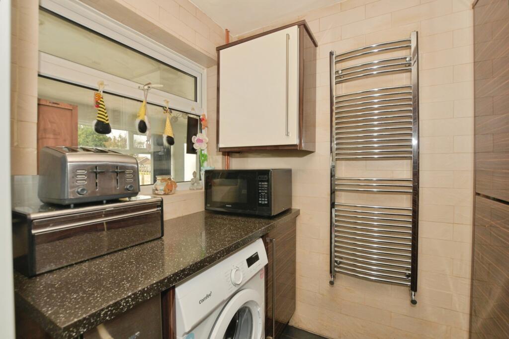 House in Greatstone, Lade, Lydd - View 5