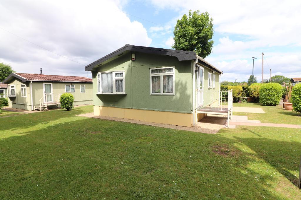 Main image of property: Westbourne Park, Nursery Road, Luton, Bedfordshire, LU3 2RQ