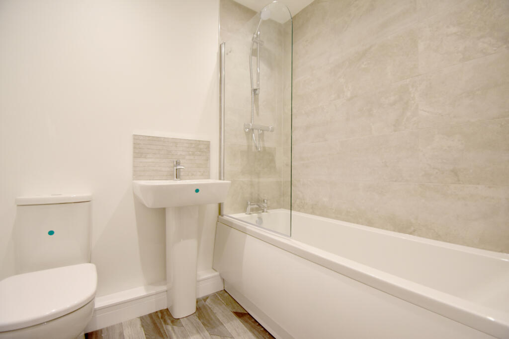 Apartment in Leeds - View 5