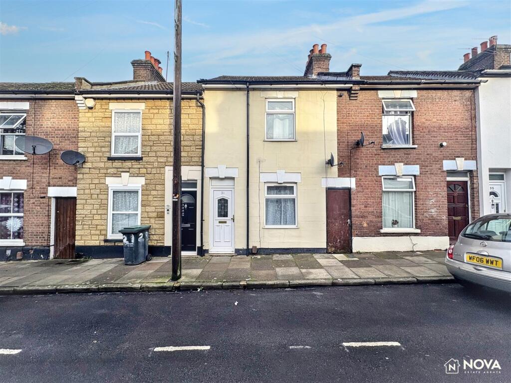 Main image of property: Arthur Street, Luton