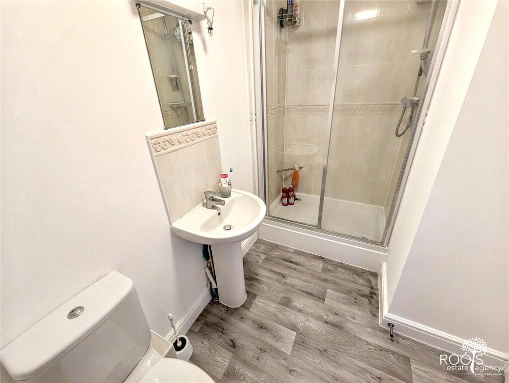 House in Newbury, West Berkshire - View 5