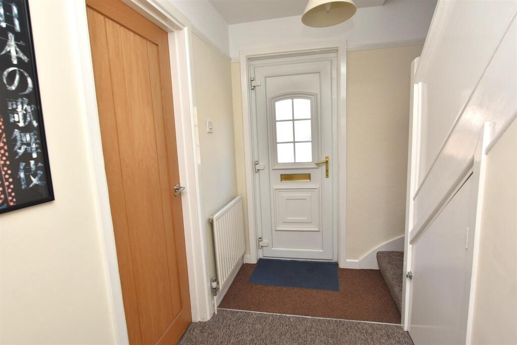 Meadow Way, Heavitree, Exeter photo 4