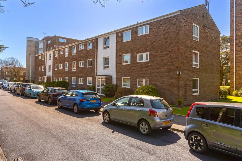Pevensey Garden, Worthing