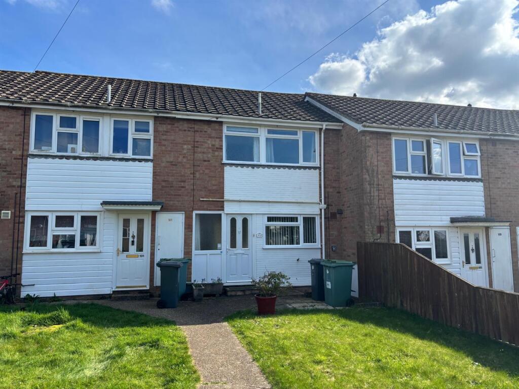 Main image of property: Venner Avenue, Northwood, Cowes
