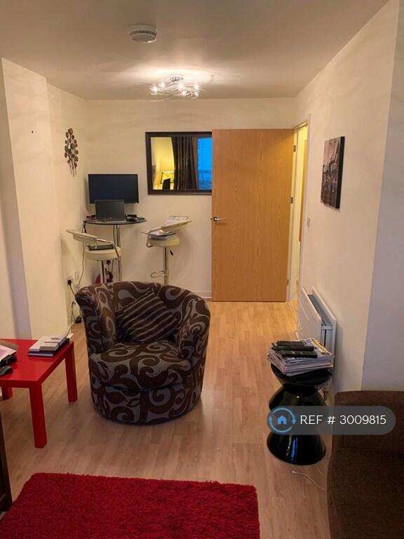 Apartment in Bristol - View 4