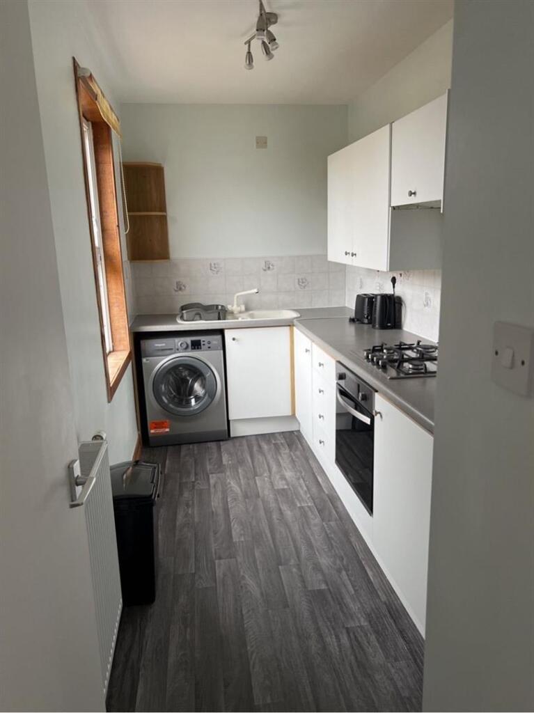 Apartment in Kirkcaldy - View 3