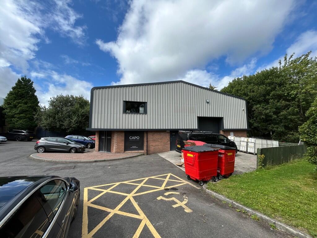 Additional image 3 of Unit 1 Oxford Court, Oxford Street, Accrington, Lancashire, BB5 1QX