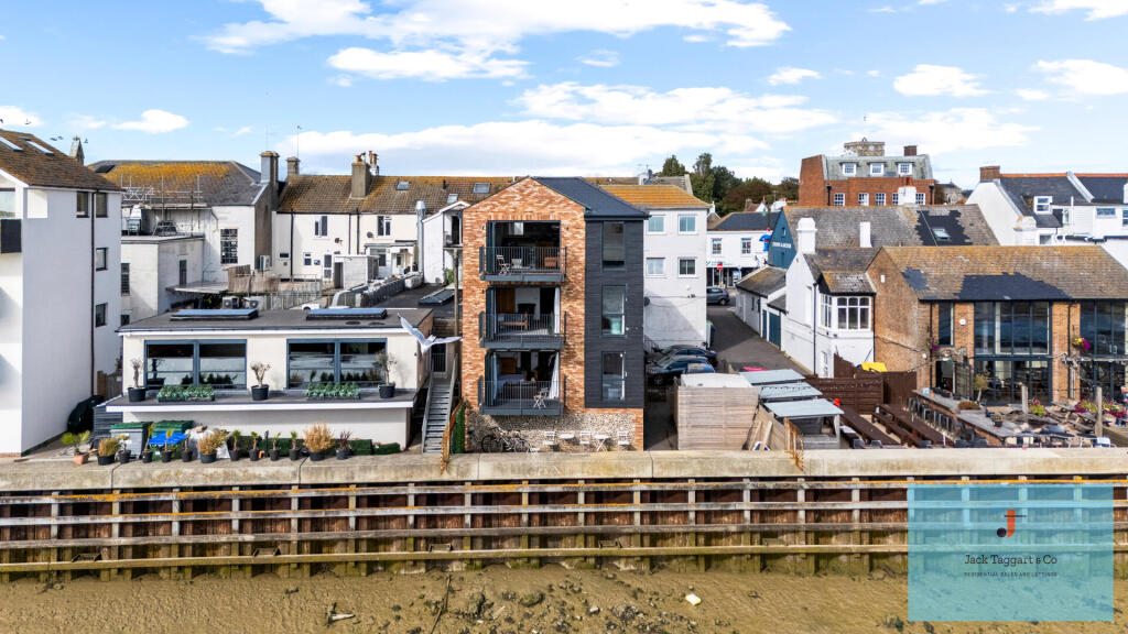 Main image of property: High Street, Shoreham-By-Sea