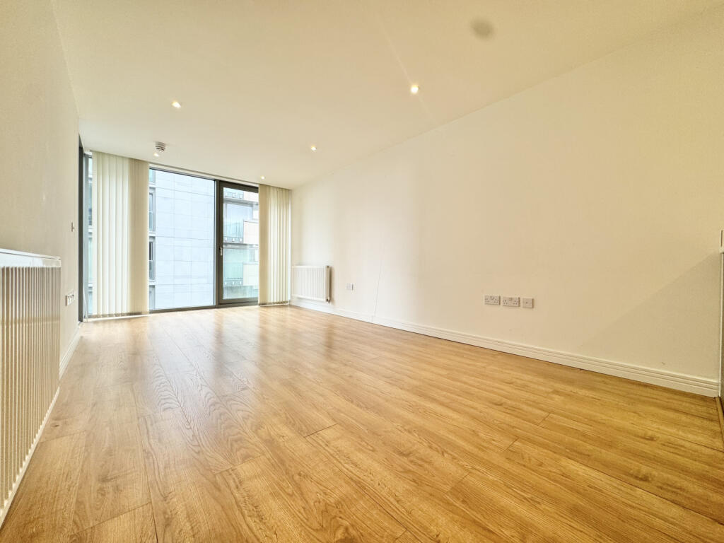 Apartment in London - View 2