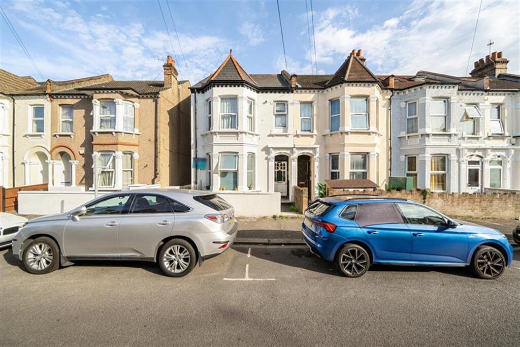 Apartment in London - View 5