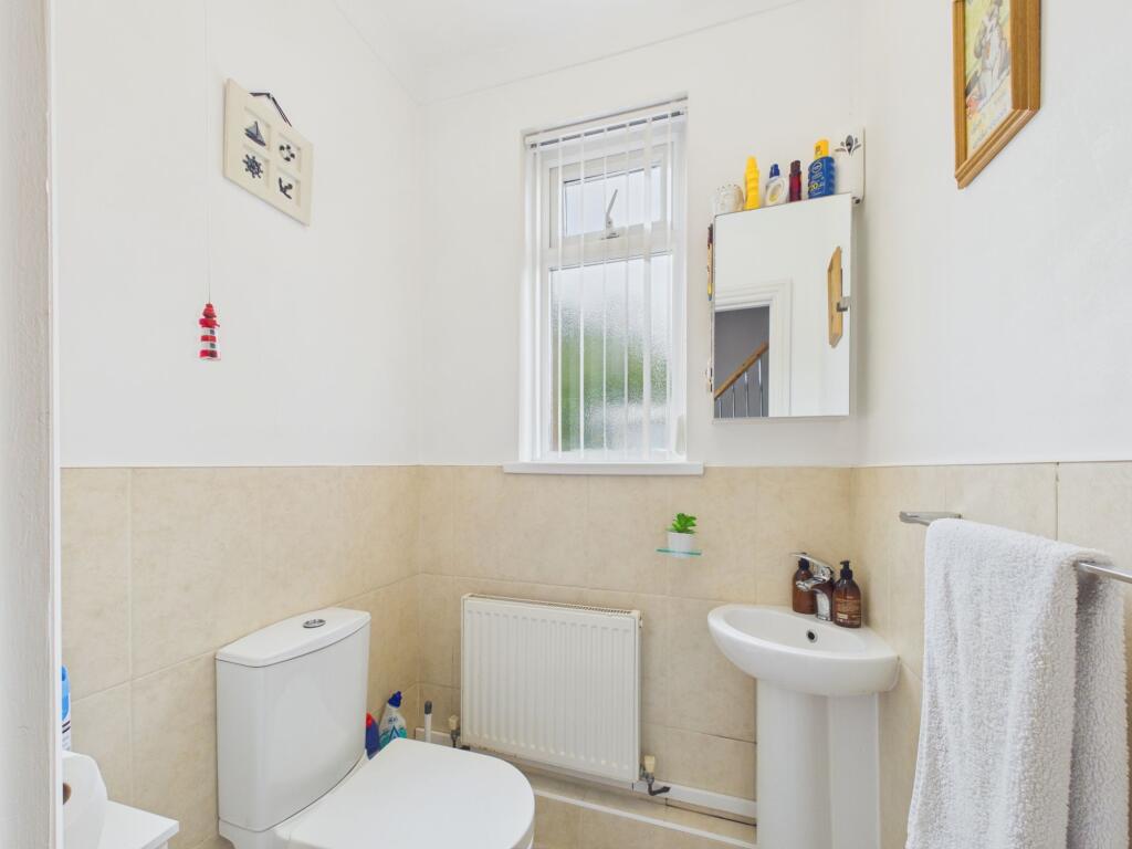 Windsor Way, Haverfordwest, SA61 - More