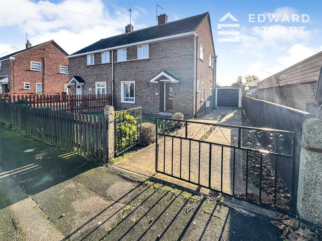 Main image of property: The Crescent, Eye, Peterborough, Cambridgeshire, PE6