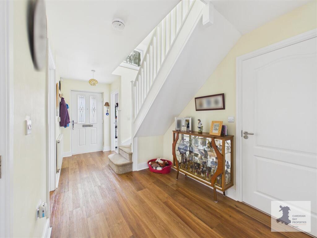 House in Aberteifi / Cardigan, New Town, Cardigan - View 4